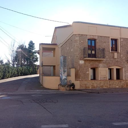 شقة The Almond Tree Torre del Compte المظهر الخارجي الصورة